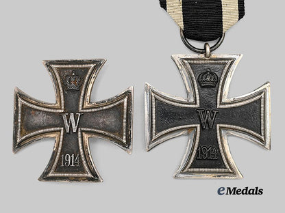 germany,_imperial._a_pair_of1914_iron_crosses,_i_i_and_i_class_e_medals__g61923_3
