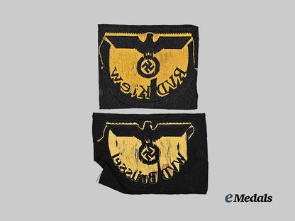 germany,_third_reich._a_pair_of_reichsbahn_personnel_district_sleeve_insignia_e_medals__g61927_3