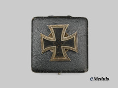 Germany, Wehrmacht. A 1939 Iron Cross I Class, with Case, by Paul Meybauer