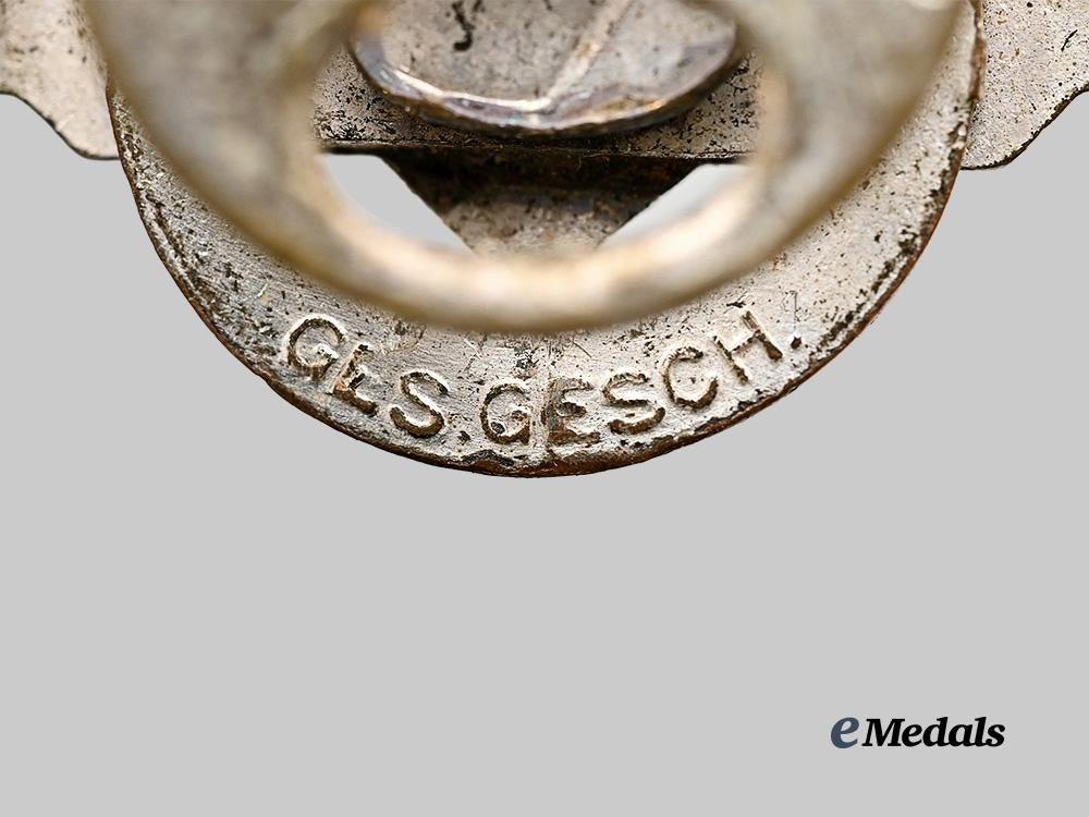 germany,_third_reich._a_mixed_lot_of_badges_e_medals__g61934_5