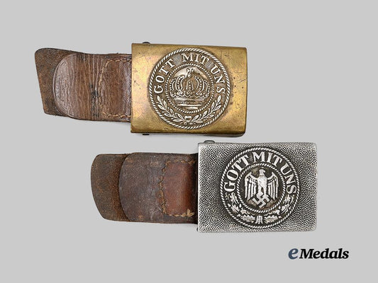 germany,_imperial;_germany,_heer._a_pair_of_heer_belt_buckles_for_enlisted_ranks,_imperial_and_wehrmacht_versions_e_medals__g61942_2