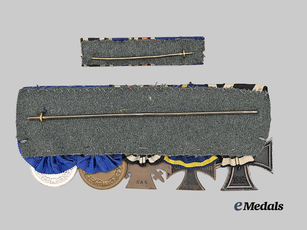 germany,_imperial._a_long_service_medal_bar_for_a_braunschweig_first_world_war_combatant,_with_ribbon_bar_e_medals__g61961_5