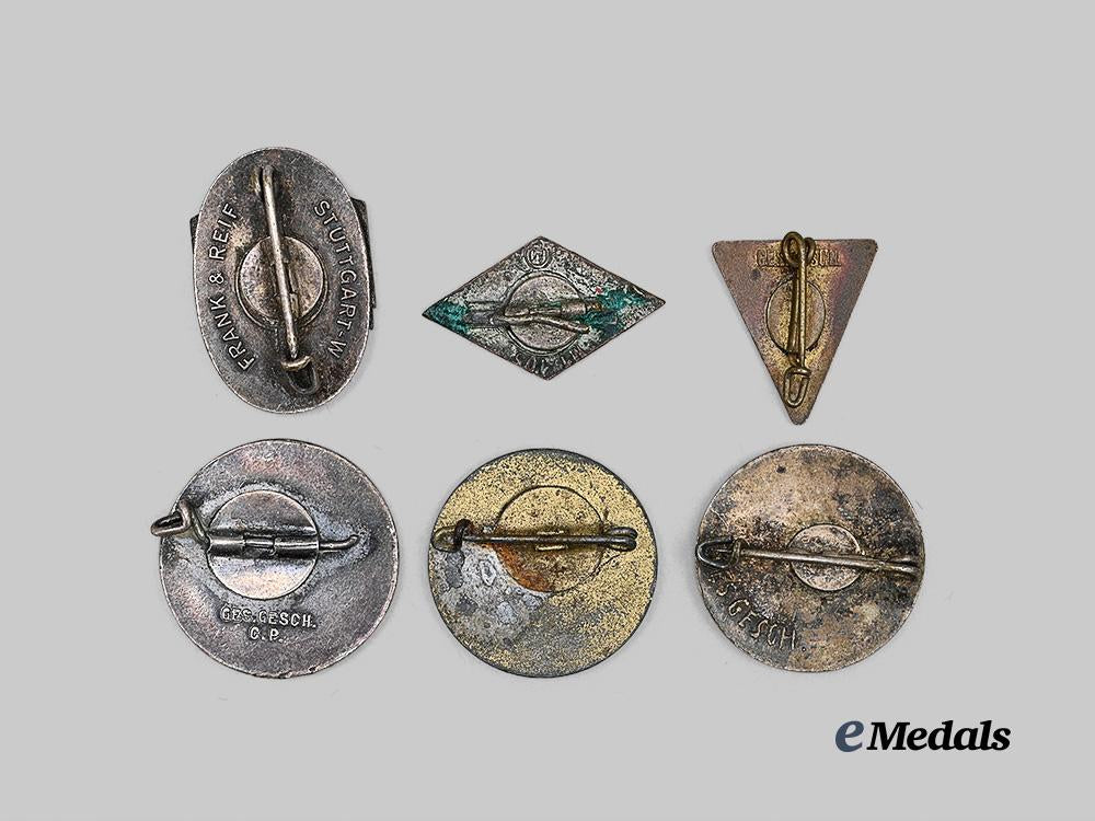 germany,_third_reich._a_mixed_lot_of_membership_badges_e_medals__g61964_3