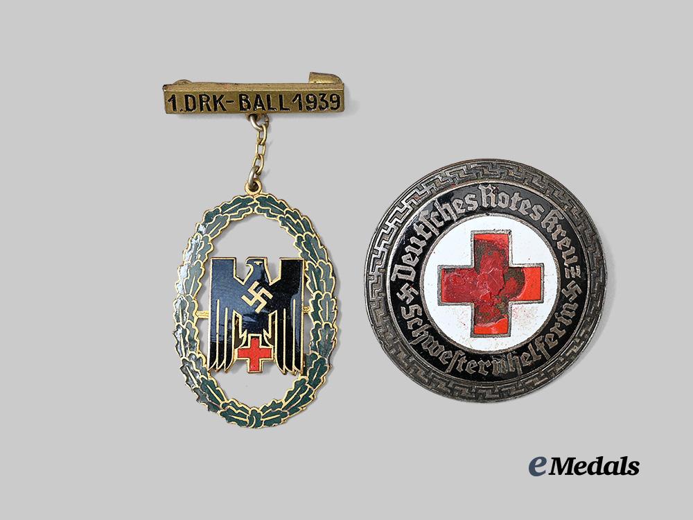 germany,_d_r_k._a_pair_of_german_red_cross_badges_e_medals__g61967_2
