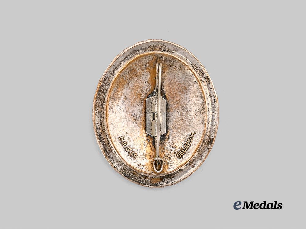 germany,_weimar_republic._an_honour_badge_for_frontline_fighters_of_the_world_war1914-1918_e_medals__g61969_3