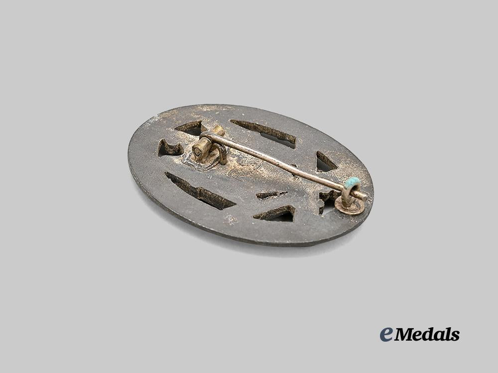 germany,_wehrmacht._a_general_assault_badge,_by_rudolf_souval_e_medals__g61977_4
