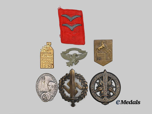 germany,_third_reich._a_mixed_lot_of_badges_and_insignia_e_medals__g61984_2