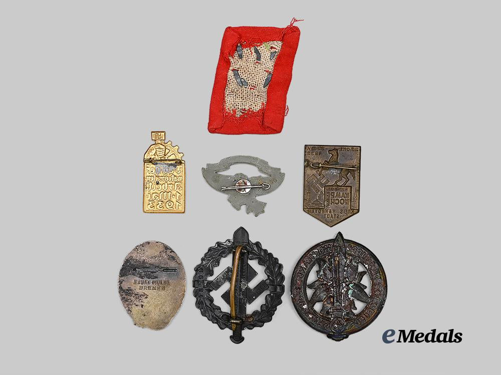 germany,_third_reich._a_mixed_lot_of_badges_and_insignia_e_medals__g61984_3