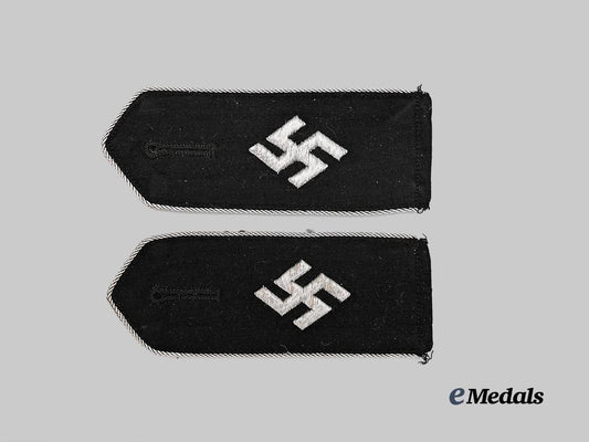 germany,_ordnungspolizei._a_set_of_sicherheitspolizei/_schutzmannschaft_shoulder_straps_for_officer_ranks_e_medals__g62018_2