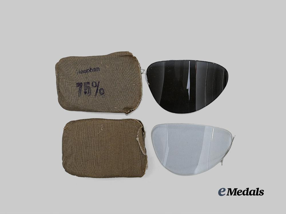 germany,_wehrmacht._a_complete_set_of_motorcycle_dust_goggles‘_kradmelderbrille’,_by_otto_weber_e_medals__g62020_9