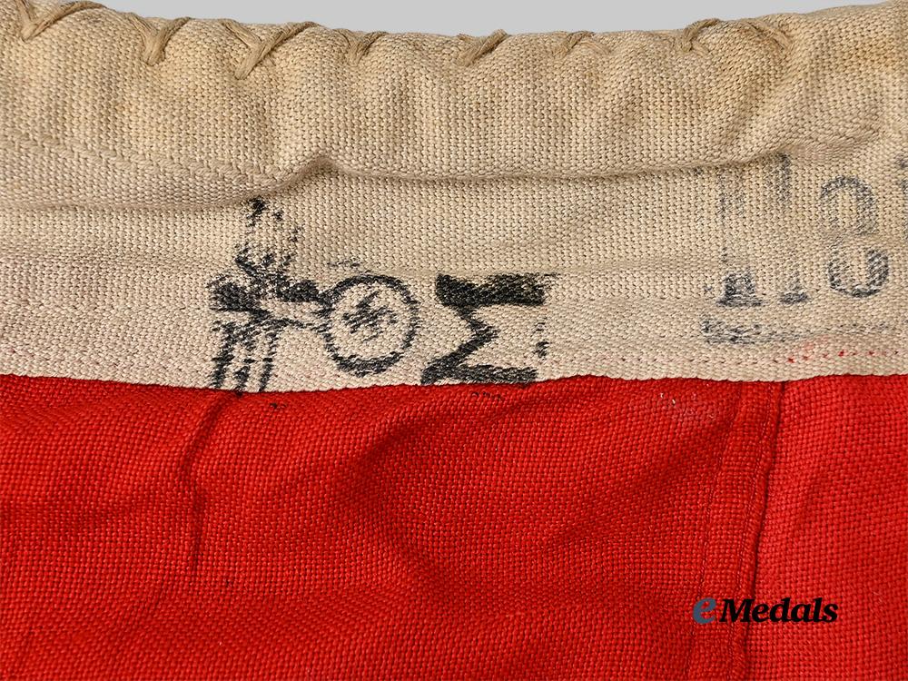 germany,_kriegsmarine._a_national_war_flag,_by_geitel&_co._e_medals__g62027_6