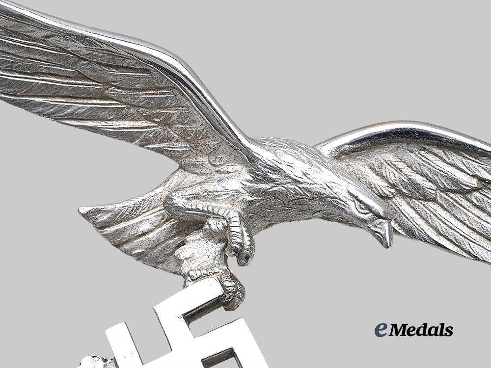 germany,_luftwaffe._a_rare_and_mint_regimental_standard_finial,_type_i_i_e_medals__g62028_6