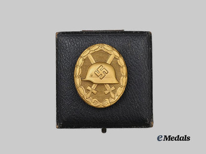 germany,_wehrmacht._a_gold_grade_wound_badge,_wide_pin_variant_with_case,_by_the_vienna_mint_e_medals__g62033_4