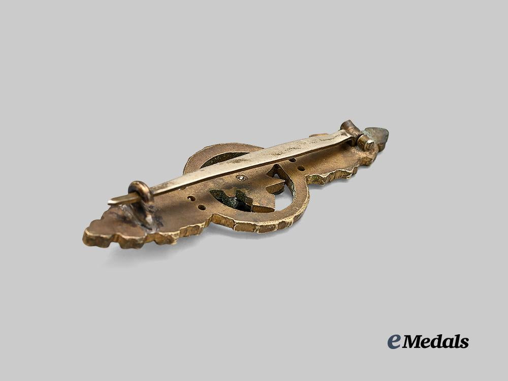 germany,_luftwaffe._a_transport_and_glider_pilot_clasp,_gold_grade,_refurbished_example_by_c._e._juncker_e_medals__g62034_4