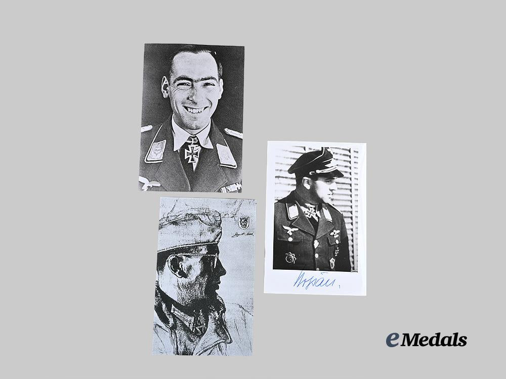 germany,_third_reich._a_lot_of_post-_war_signed_knight’s_cross_winner_photographs_e_medals__g62057_2