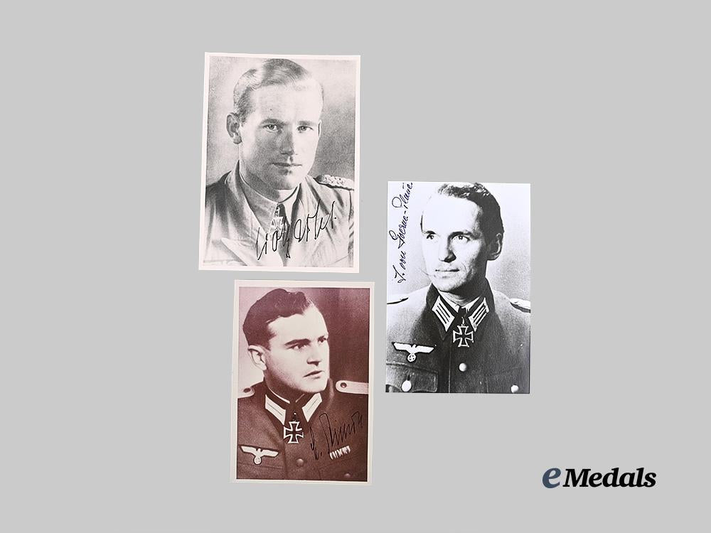 germany,_third_reich._a_lot_of_post-_war_signed_knight’s_cross_winner_photographs_e_medals__g62085_2