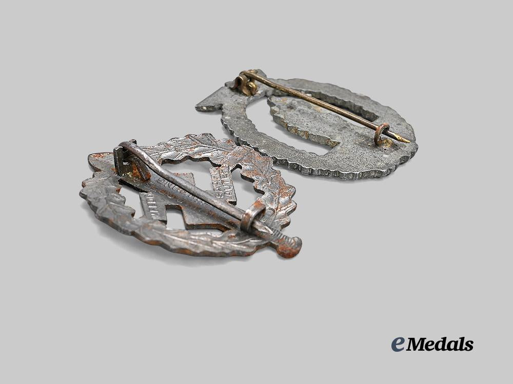 germany,_third_reich._a_pair_of_badges_for_military_and_sports_merit_e_medals__g62140_4