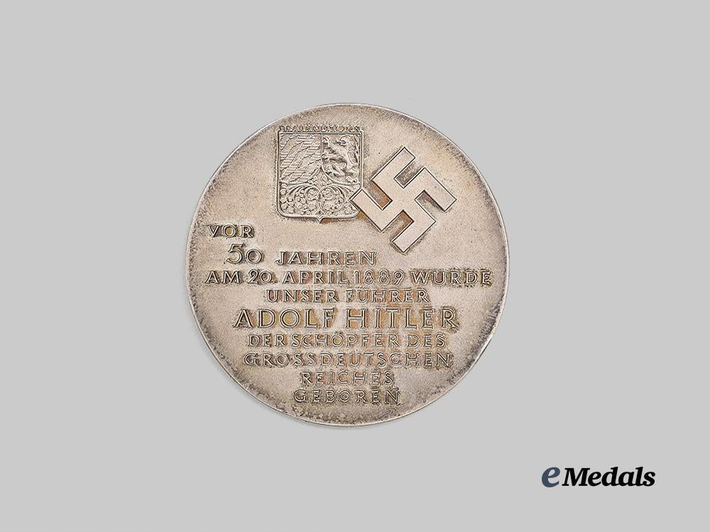germany,_third_reich._a1939_a_h50th_birthday_commemorative_medal_in_silver,_with_case_e_medals__g62162_6