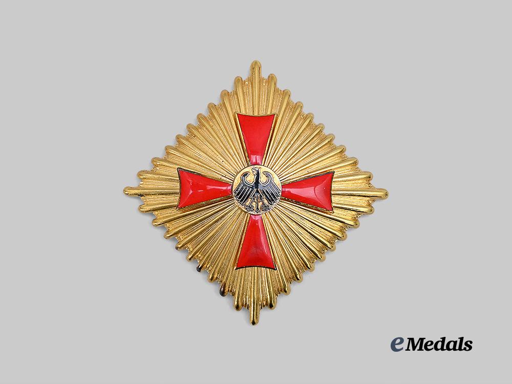 germany,_federal_republic._an_order_of_merit_of_the_federal_republic,_knight_commander’s_cross_set_with_case,_by_steinhauer&_lück_e_medals__g62177_12