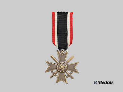 germany,_wehrmacht._a_war_merit_cross_i_i_class_with_swords,_with_privately-_commissioned_case_e_medals__g62203_5