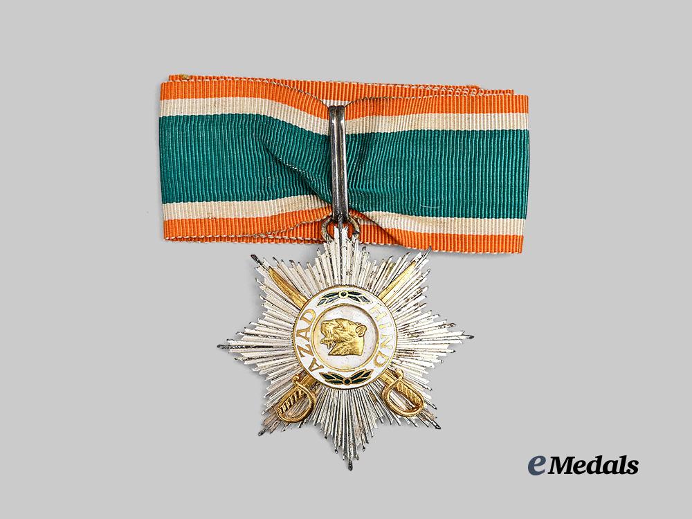 germany,_wehrmacht._an_azad_hind_order,_neck_cross_with_swords,_by_rudolf_souval_e_medals__g62204_2