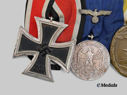 germany,_wehrmacht._a_combatant’s_medal_bar_for_bravery_and_long_service_e_medals__g62221_4