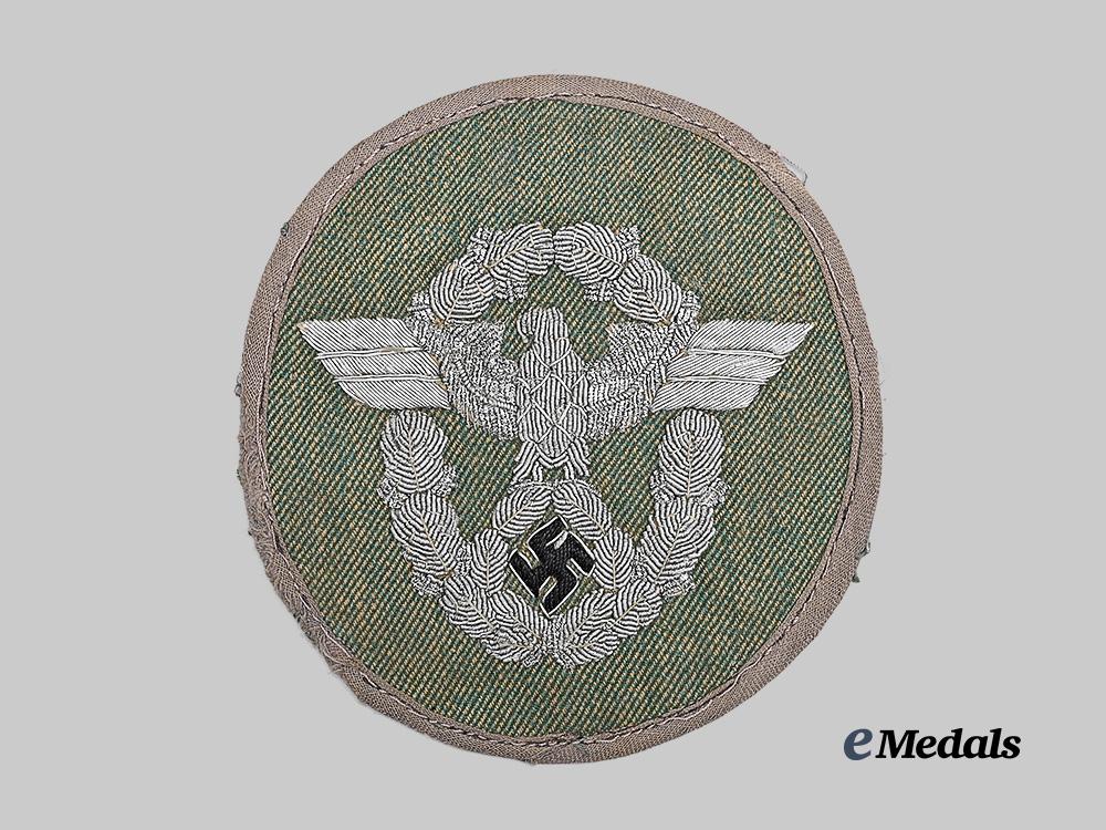 germany,_ordnungspolizei._a_schutzpolizei_sleeve_eagle_for_officer_ranks_e_medals__g62229_2