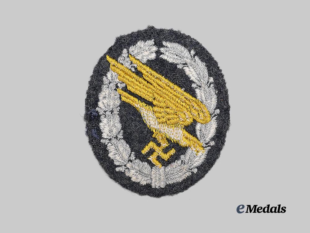 germany,_luftwaffe._a_fallschirmjäger_badge,_cloth_version,_type3_e_medals__g62234_3
