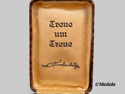 germany,_third_reich._an_honour_cross_of_the_world_war1914/1918_for_combatants,_with_luxury_case,_by_reichsvervand_pforzheim_e_medals__g62236_4