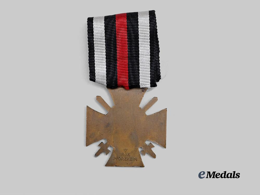 germany,_third_reich._an_honour_cross_of_the_world_war1914/1918_for_combatants,_with_luxury_case,_by_reichsvervand_pforzheim_e_medals__g62236_8