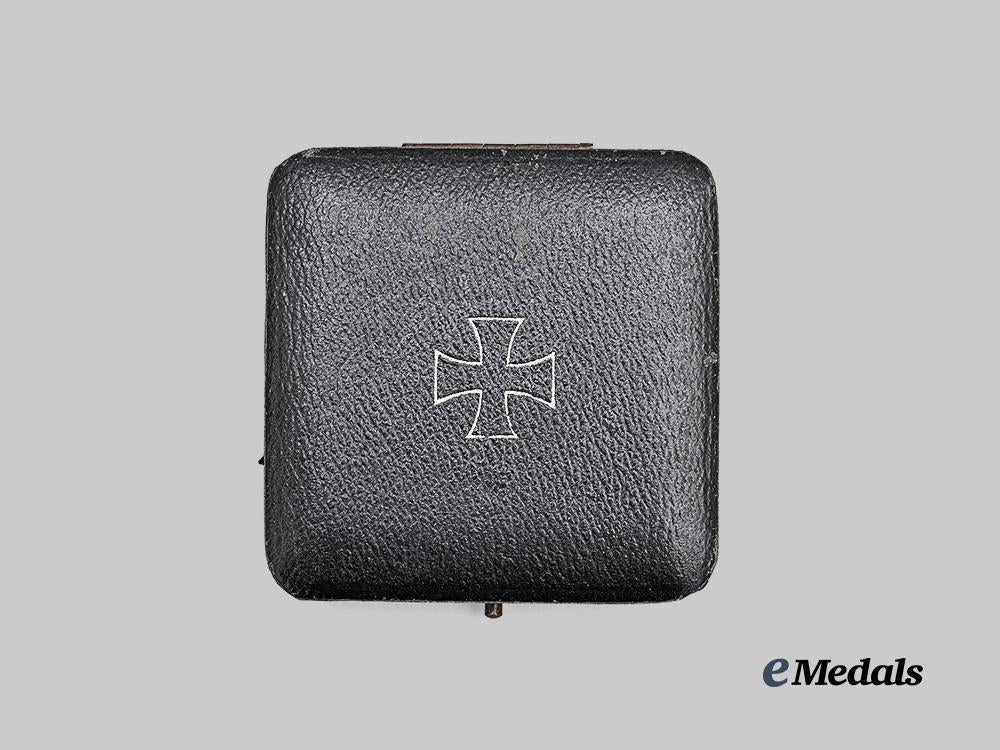 germany,_wehrmacht._a1939_iron_cross_i_class,_with_case,_by_carl_wild_e_medals__g62242_2