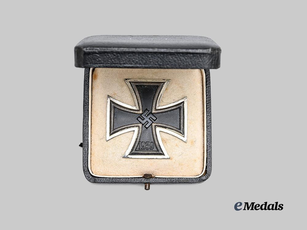 germany,_wehrmacht._a1939_iron_cross_i_class,_with_case,_by_carl_wild_e_medals__g62242_3