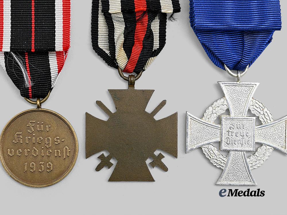 germany,_third_reich._a_mixed_lot_of_awards_for_military_and_civil_service_e_medals__g62269_7