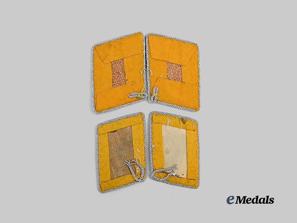 germany,_luftwaffe._a_lot_of_collar_tabs_for_officer_ranks_e_medals__g62275_3