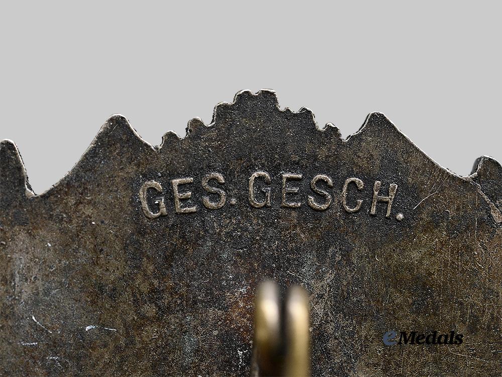 germany,_third_reich._a_pair_of_german_hunting_society_membership_badges_e_medals__g62286_5