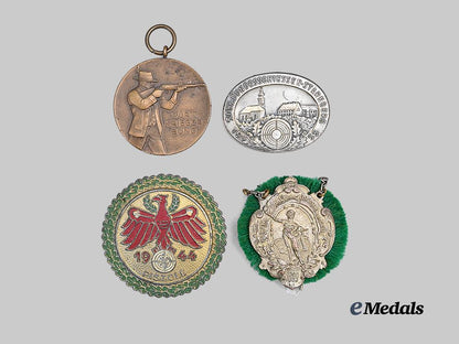 germany,_third_reich._a_lot_of_marksmanship_badges_and_medals_e_medals__g62287_2