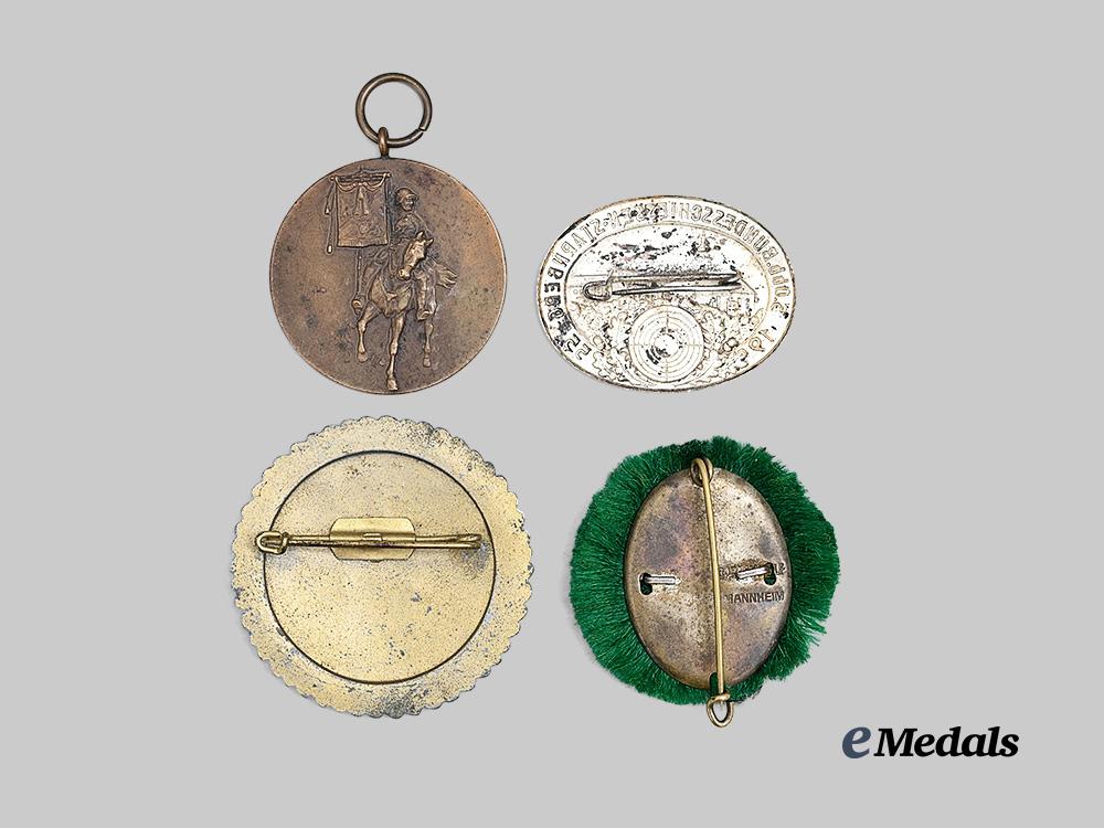 germany,_third_reich._a_lot_of_marksmanship_badges_and_medals_e_medals__g62287_3