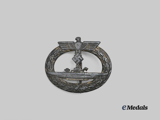 germany,_kriegsmarine._a_u-_boat_war_badge,_unmarked_variation1_example,_by_funcke&_brüninghaus_e_medals__g62289_2