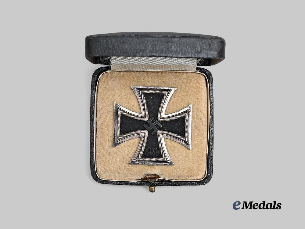 germany,_wehrmacht._a1939_iron_cross_i_class,_with_case,_by_klein&_quenzer_e_medals__g62292_3
