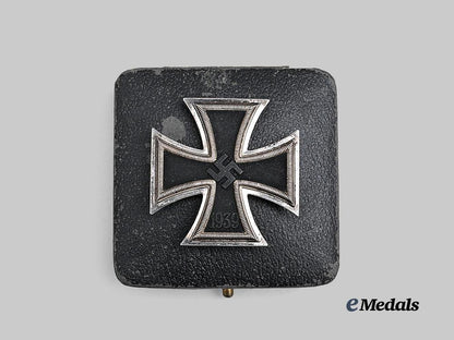 germany,_wehrmacht._a1939_iron_cross_i_class,_with_case,_by_klein&_quenzer_e_medals__g62292_4
