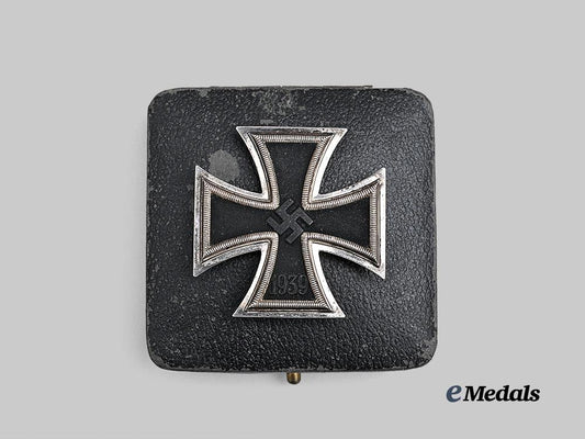 germany,_wehrmacht._a1939_iron_cross_i_class,_with_case,_by_klein&_quenzer_e_medals__g62292_4