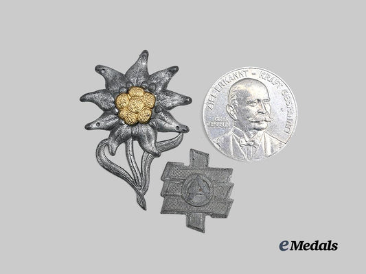 germany,_third_reich._a_mixed_lot_of_metal_insignia_e_medals__g62304_2