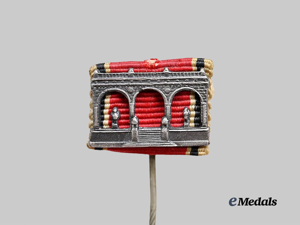 germany,_n_s_d_a_p._a_blood_order_stick_pin,_with_case_e_medals__g62305_7