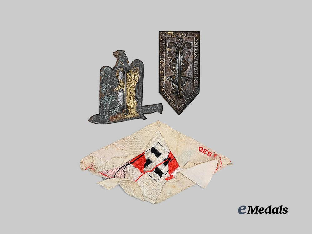 germany,_h_j._a_mixed_lot_of_youth_badges_and_insignia_e_medals__g62321_3