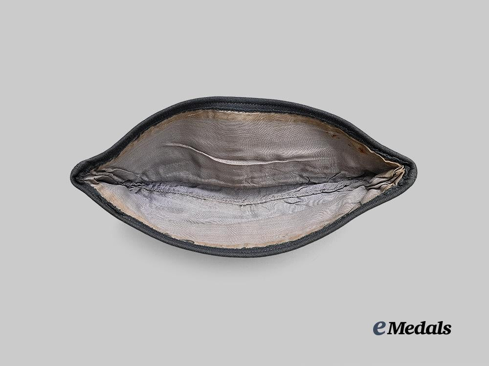 germany,_luftwaffe._an_unusual_overseas_cap_for_a_senior_female_auxiliary_e_medals__g62330_4