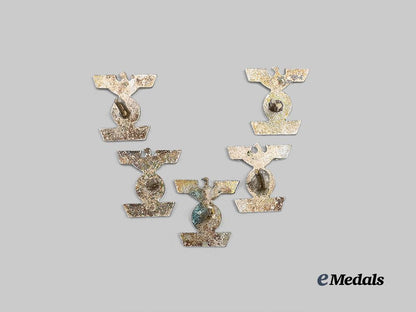 germany,_wehrmacht._a_lot_of_mint1939_clasp_to_the_iron_cross_i_i_class_ribbon_bar_devices_e_medals__g62332_3