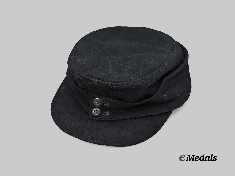 germany,_s_s._a_waffen-_s_s_m43_field_cap_for_panzer_troops,_dachau_variant_e_medals__g62336_4