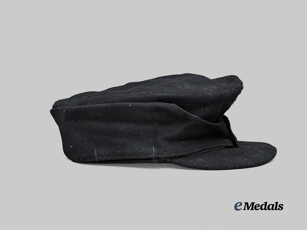germany,_s_s._a_waffen-_s_s_m43_field_cap_for_panzer_troops,_dachau_variant_e_medals__g62336_6