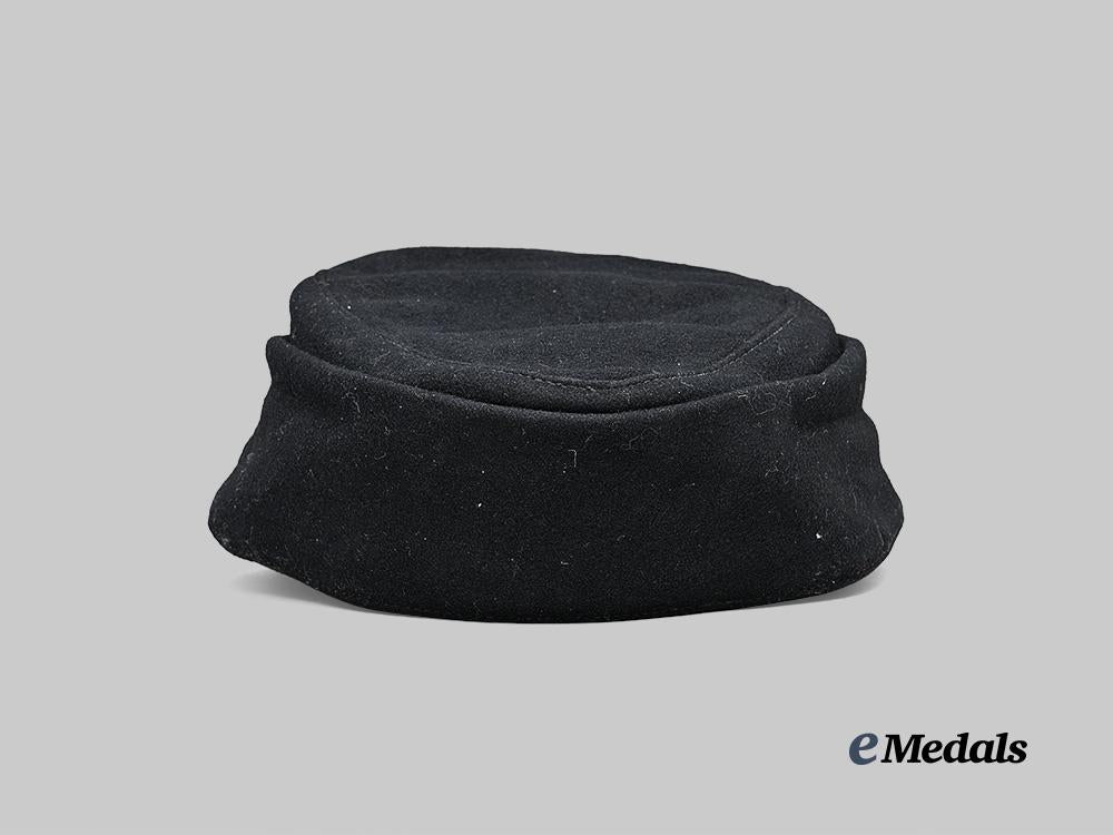 germany,_s_s._a_waffen-_s_s_m43_field_cap_for_panzer_troops,_dachau_variant_e_medals__g62336_7
