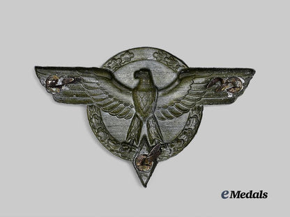 germany,_h_j._a_plaque_eagle_e_medals__g62360_3